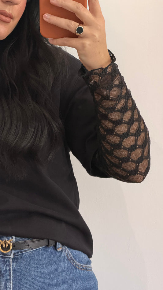 CAMISOLA RENDA PRETA