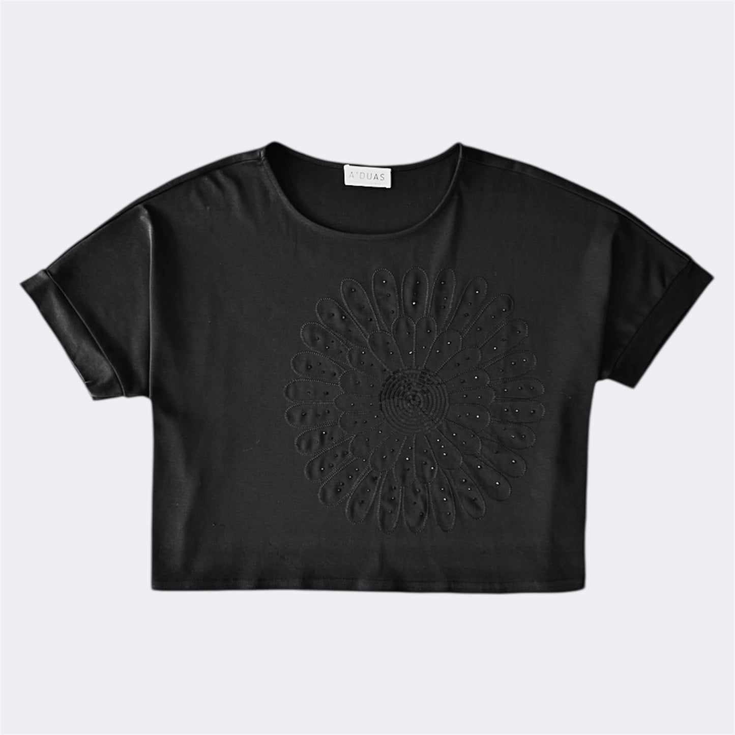T-SHIRT PRETA BRILHANTES