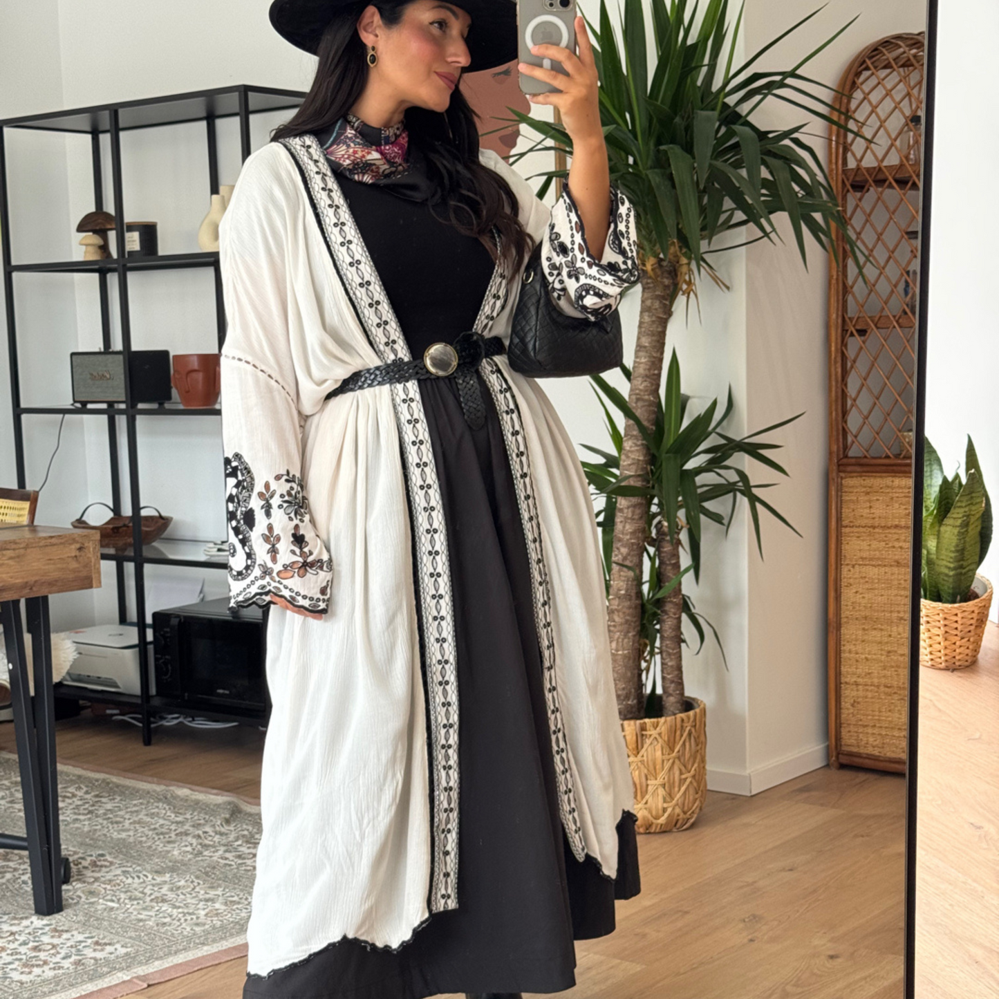 KIMONO