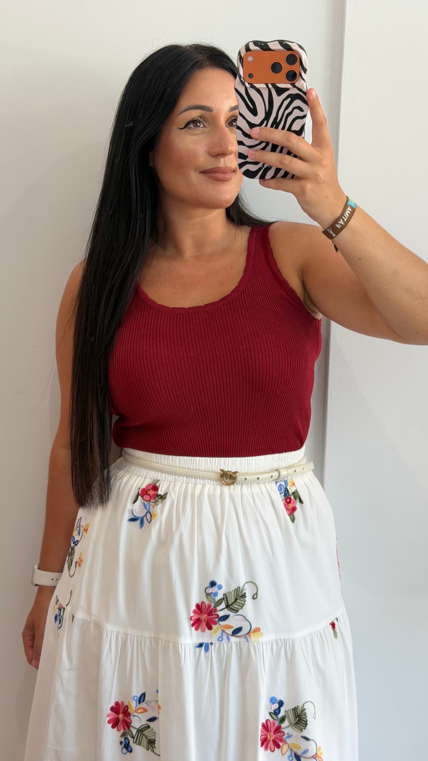 SAIA FLORES