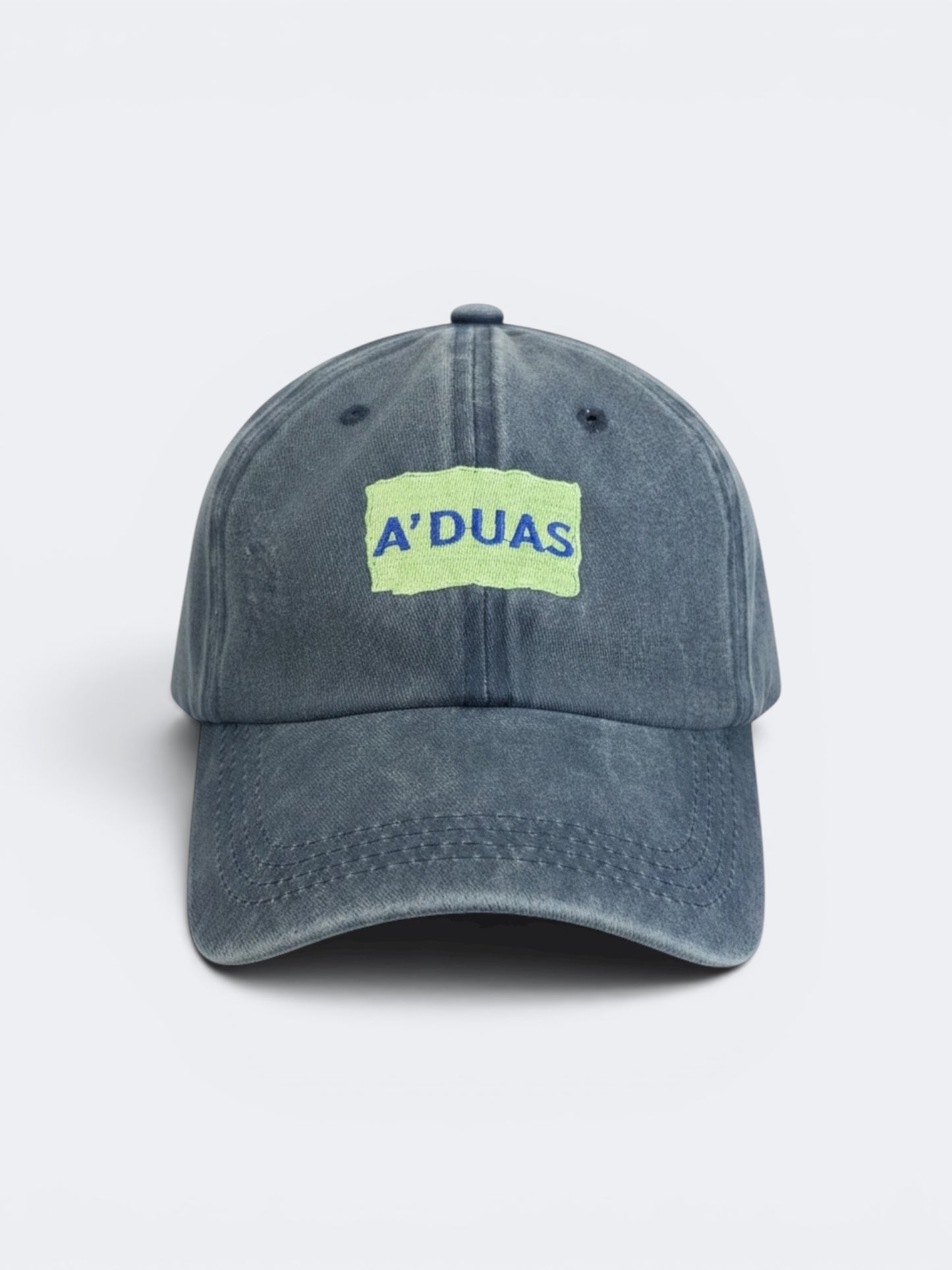 BONÉ AZUL